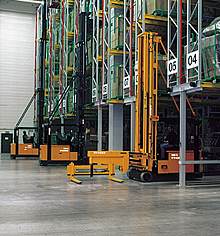 Floor requirements for highbay storage machines